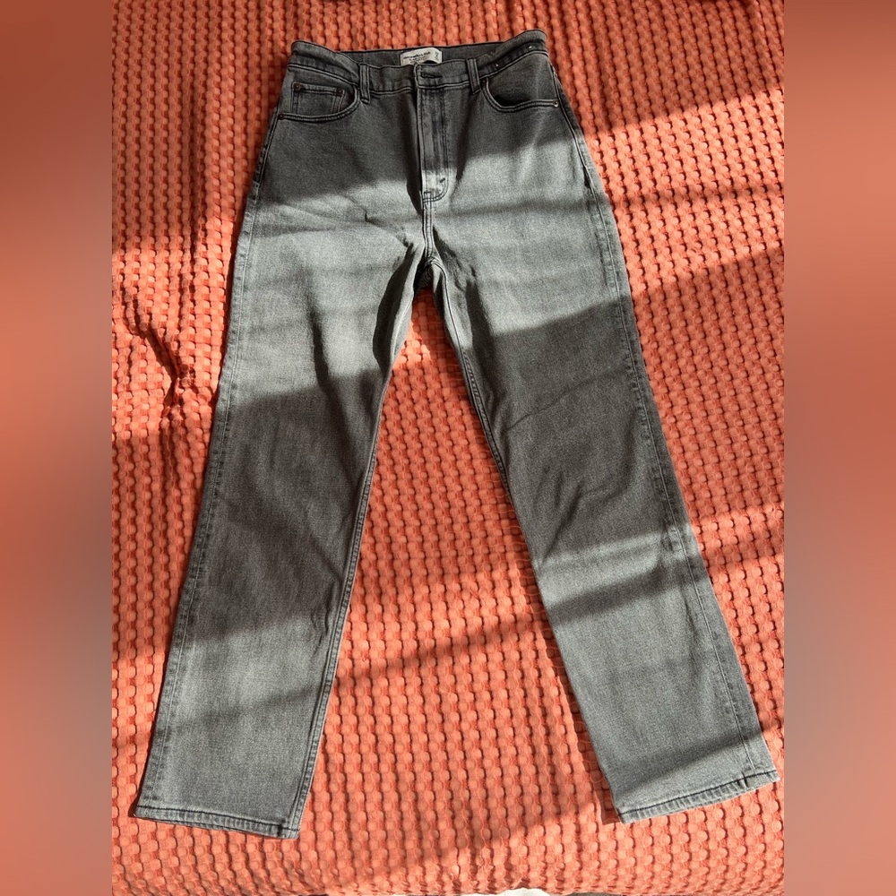 Abercrombie & Fitch ankle straight ultra high rise jeans. NWOT.